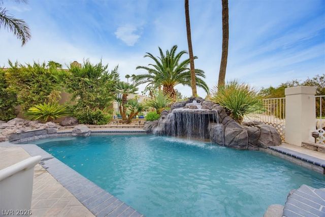 7456 Orange Haze Way, Las Vegas, NV 89149