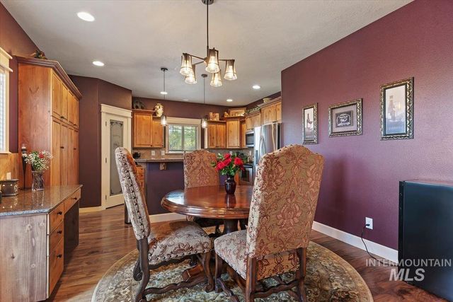 676 Kennedy Ct, Middleton, ID 83644