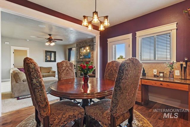 676 Kennedy Ct, Middleton, ID 83644