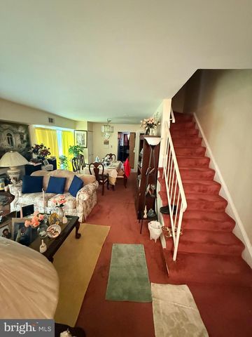 516 56TH ST NE, Washington, DC 20019