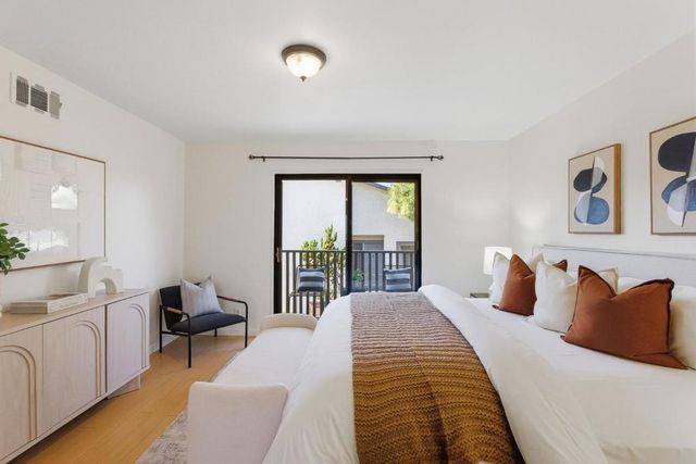 20012 Northcrest Square, Cupertino, CA 95014