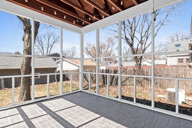 5712 25th Avenue S, Minneapolis, MN 55417