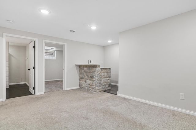 5712 25th Avenue S, Minneapolis, MN 55417