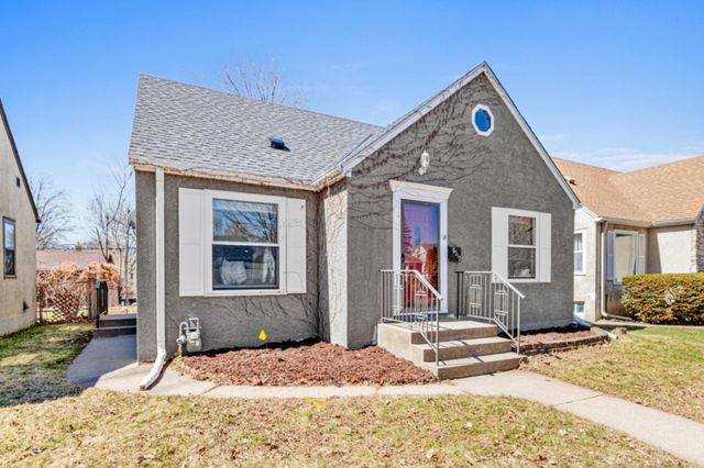 5712 25th Avenue S, Minneapolis, MN 55417