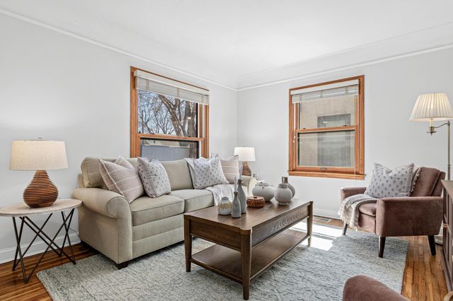 5712 25th Avenue S, Minneapolis, MN 55417