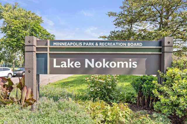 5712 25th Avenue S, Minneapolis, MN 55417