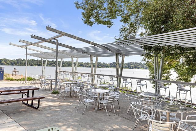 5712 25th Avenue S, Minneapolis, MN 55417