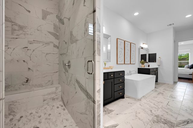 415 Ogrady, Boerne, TX 78006