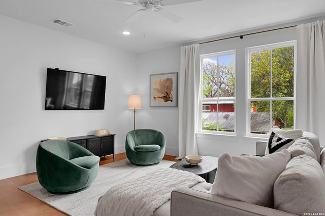 415 Ogrady, Boerne, TX 78006