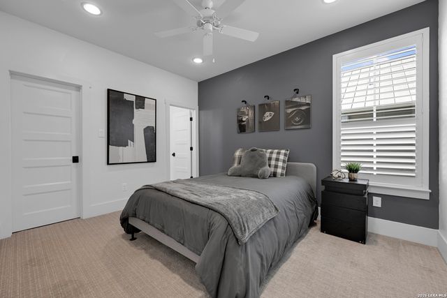 415 Ogrady, Boerne, TX 78006