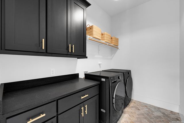 415 Ogrady, Boerne, TX 78006