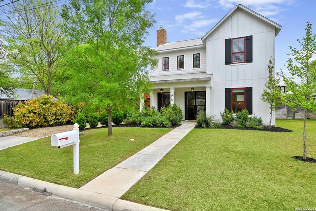 415 Ogrady, Boerne, TX 78006