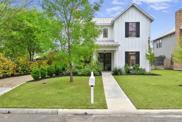 415 Ogrady, Boerne, TX 78006