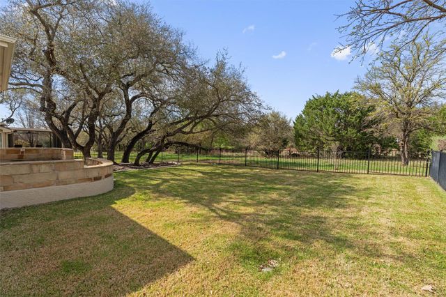 809 Armstrong DR, Georgetown, TX 78633