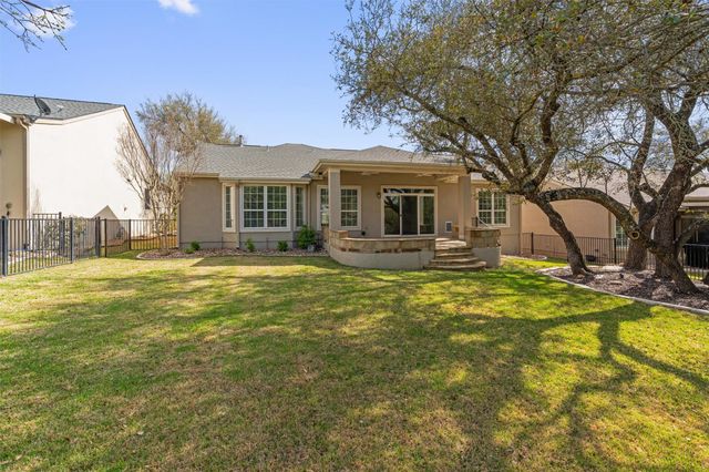 809 Armstrong DR, Georgetown, TX 78633