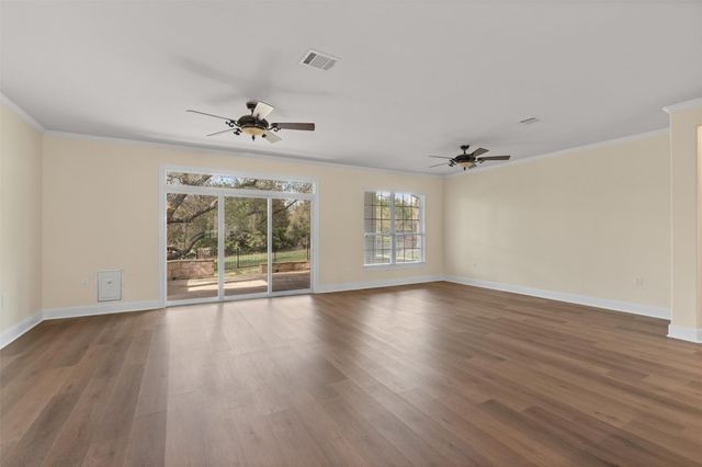 809 Armstrong DR, Georgetown, TX 78633