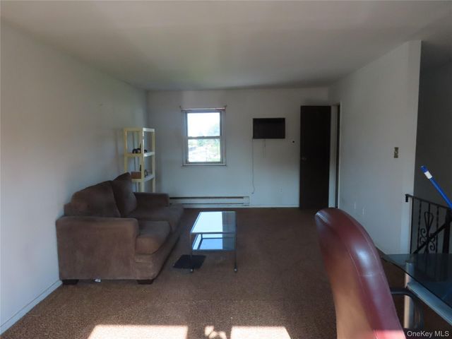 15 Harrison Avenue 70 H, Amityville, NY 11701