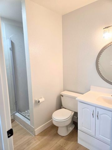 228 Carmillita Way, Modesto, CA 95354