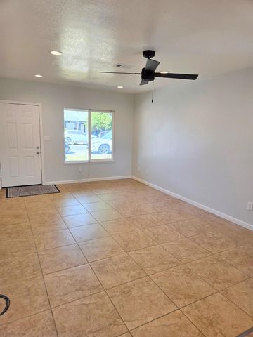 228 Carmillita Way, Modesto, CA 95354