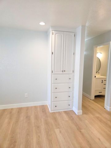 228 Carmillita Way, Modesto, CA 95354