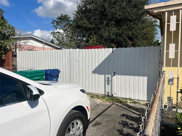 20541 NW 34th Ct, Miami Gardens, FL 33056