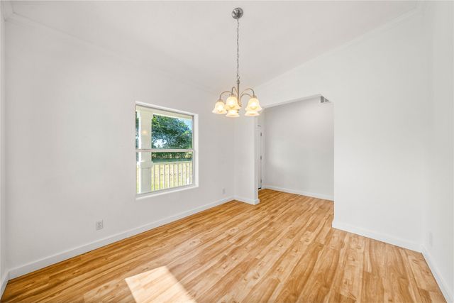 429 Eagle Ridge Road, Mcgregor, TX 76657