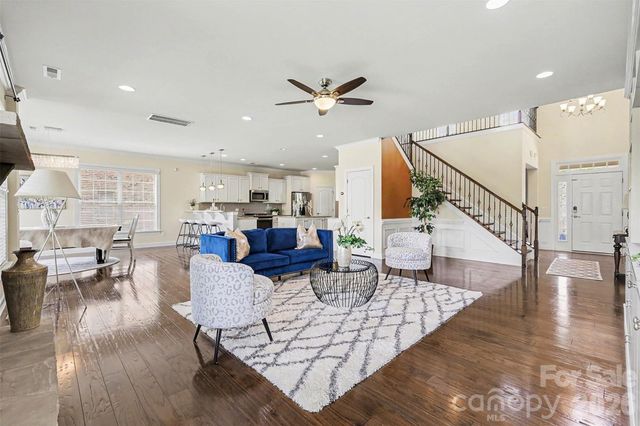 8455 Rosemary Way, Harrisburg, NC 28075