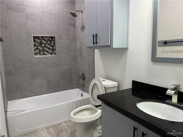 205 Robin Avenue, Mcallen, TX 78504