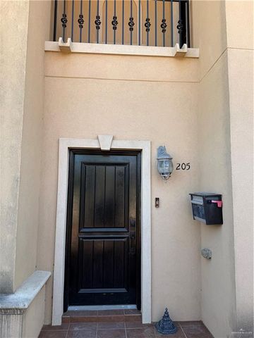 205 Robin Avenue, Mcallen, TX 78504