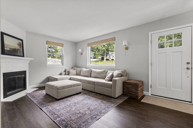 7011 JEFFERSON AVE, Falls Church, VA 22042