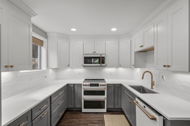 7011 JEFFERSON AVE, Falls Church, VA 22042