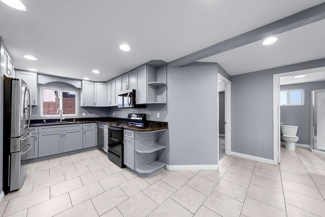 943 S Anza Street, El Cajon, CA 92020