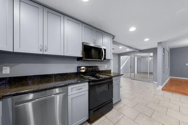 943 S Anza Street, El Cajon, CA 92020