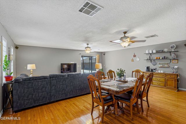 1758 ASTRONAUT Place, El Paso, TX 79936