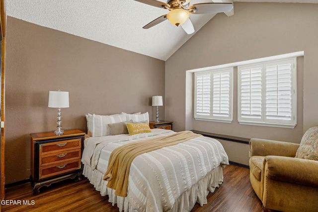 1758 ASTRONAUT Place, El Paso, TX 79936