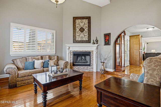 1758 ASTRONAUT Place, El Paso, TX 79936