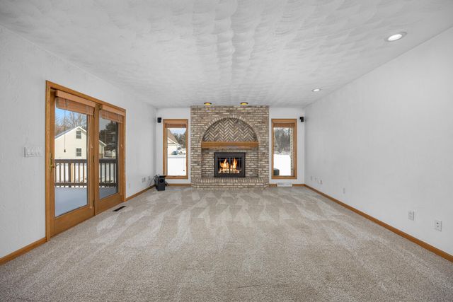 6185 Willow Run Drive, Battle Creek, MI 49014