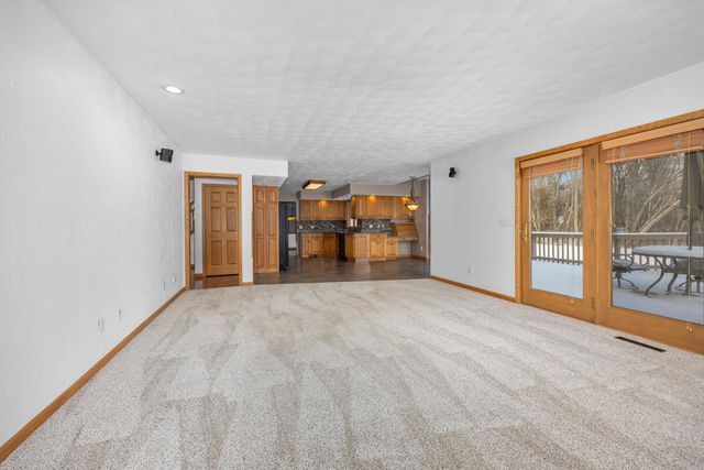 6185 Willow Run Drive, Battle Creek, MI 49014