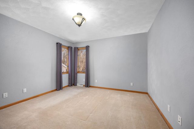 6185 Willow Run Drive, Battle Creek, MI 49014