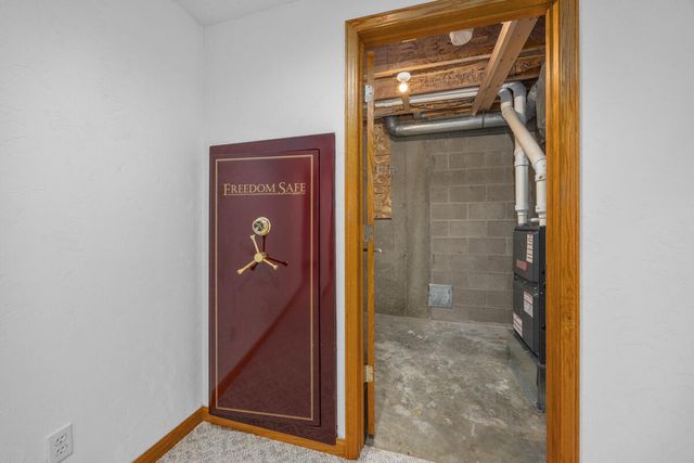 6185 Willow Run Drive, Battle Creek, MI 49014