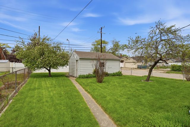 17405 Palmer Street, Melvindale, MI 48122