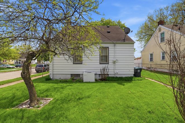 17405 Palmer Street, Melvindale, MI 48122