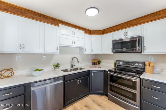 2475 WHITE HORSE Road W, Jacksonville, FL 32246