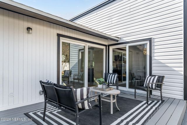 2475 WHITE HORSE Road W, Jacksonville, FL 32246