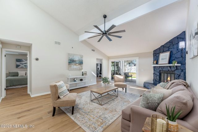 2475 WHITE HORSE Road W, Jacksonville, FL 32246