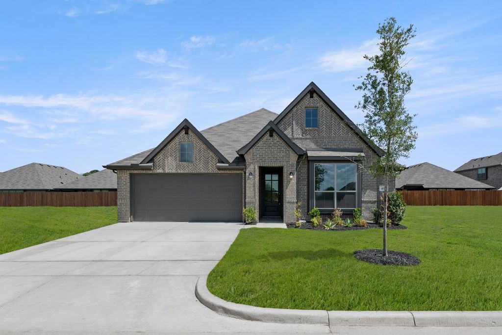 4017 Kitts Road, Granbury, TX 76049 — exterior