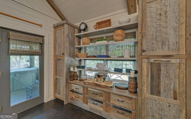 2857 Crow Creek Road, Lakemont, GA 30552