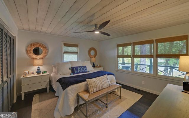 2857 Crow Creek Road, Lakemont, GA 30552