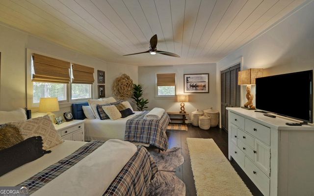 2857 Crow Creek Road, Lakemont, GA 30552