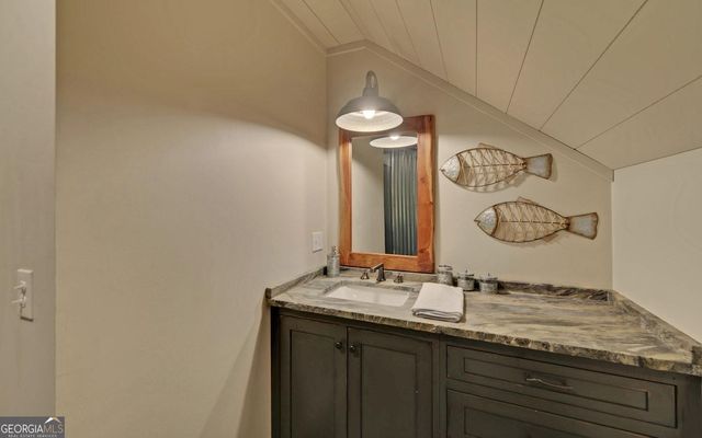 2857 Crow Creek Road, Lakemont, GA 30552